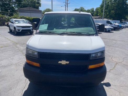 Used 2021 Chevrolet Express 2500 Extended w/ Communications Package RWD image 2