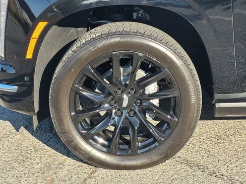 New 2025 Cadillac Escalade Premium Luxury image 10
