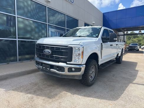 Used 2024 Ford F250 XL w/ XL Off-Road Package AWD/4WD image 4