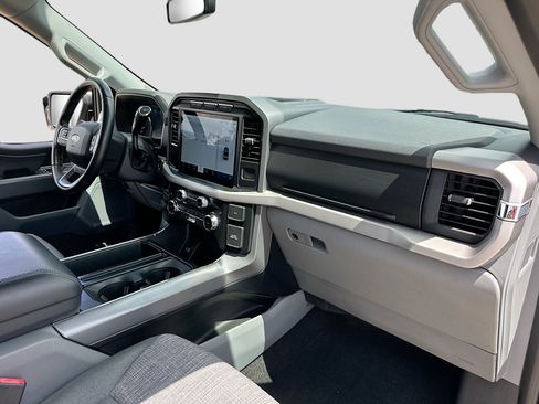 Used 2022 Ford F150 XLT w/ Equipment Group 302A High AWD/4WD image 27