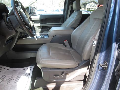 Used 2020 Ford Expedition Limited w/ Equipment Group 302A image 20