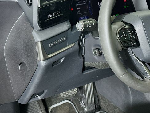 Used 2024 Lexus RZ 300e Premium w/ Accessory Package (Z1) FWD image 17