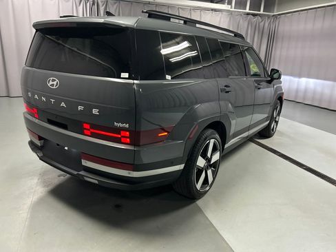 Used 2025 Hyundai Santa Fe Limited FWD image 7