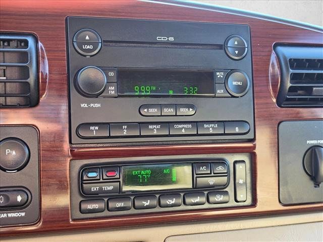 Used 2005 Ford F350 Lariat AWD/4WD image 28
