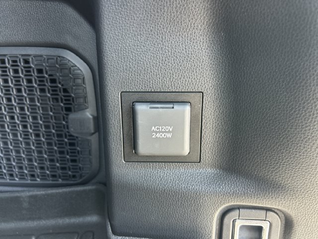 Used 2026 Toyota 4Runner Platinum AWD/4WD image 35