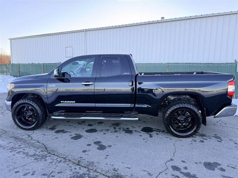 Used 2014 Toyota Tundra Limited w/ Limited Premium Package image 8