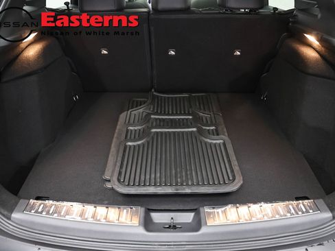 Used 2026 Nissan Kicks SR w/ SR Premium Package AWD/4WD image 9
