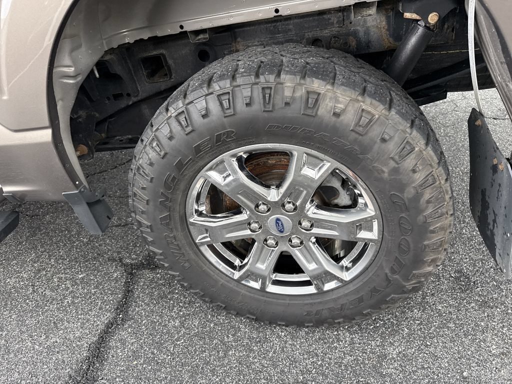 Used 2023 Ford F150 XLT w/ Equipment Group 302A High AWD/4WD image 18