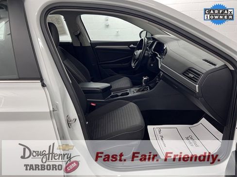 Used 2022 Volkswagen Jetta S image 41