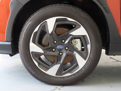 Used 2025 Subaru Crosstrek 2.5i Limited w/ Crosstrek Mirror Package AWD/4WD image 26