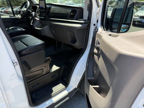 Used 2020 Ford Transit 250 Medium Roof AWD w/ Load Area Protection Package image 10
