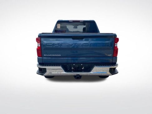 Used 2024 Chevrolet Silverado 1500 LT AWD/4WD image 6