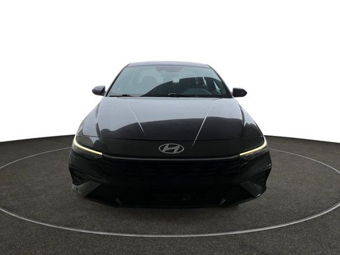 Used 2024 Hyundai Elantra SEL image 10