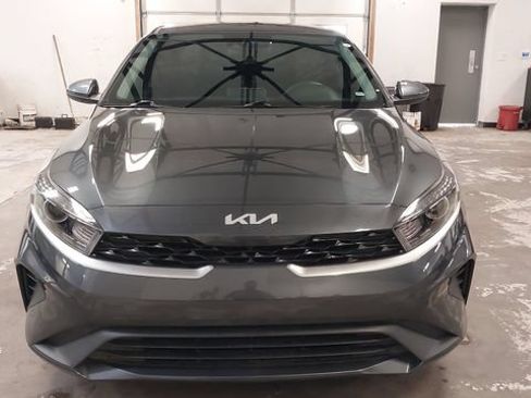 Used 2024 Kia Forte LXS FWD image 39