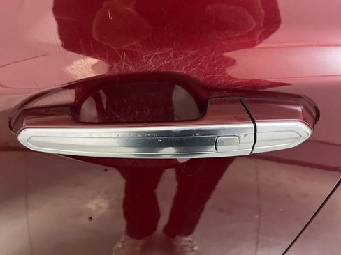 Used 2018 Cadillac XT5 Luxury image 61