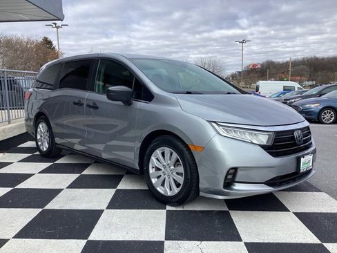 Used 2022 Honda Odyssey LX image 3