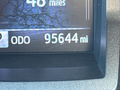 Used 2021 Toyota Tacoma TRD Sport image 18