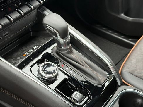 New 2026 GMC Canyon AT4 AWD/4WD image 19