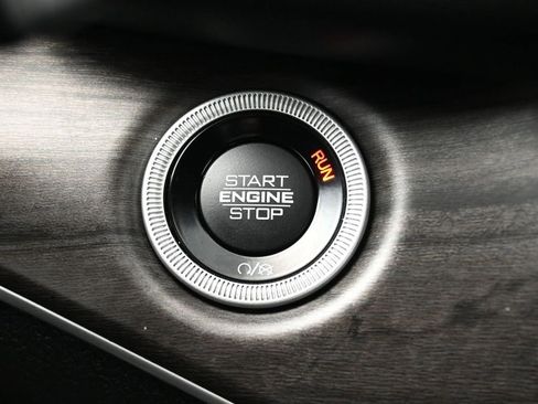 Used 2022 Jeep Grand Cherokee Limited 4xe w/ Luxury Tech Group II image 22