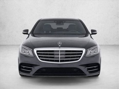 Used 2020 Mercedes-Benz S 560 Sedan image 2