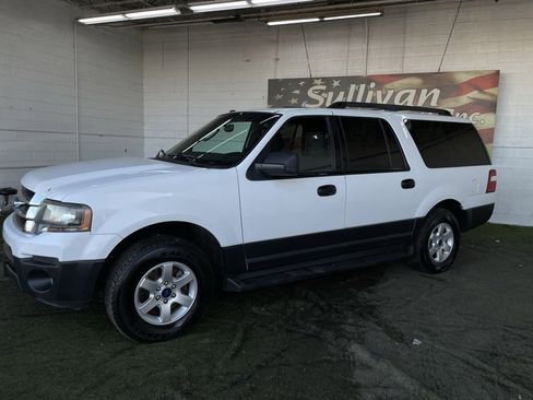 Used 2017 Ford Expedition EL XL w/ Equipment Group 101A image 2