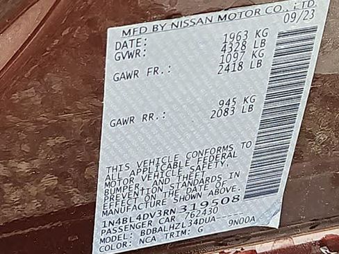 Used 2024 Nissan Altima 2.5 SV FWD image 29