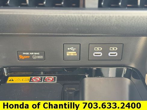 Used 2026 Toyota Camry XSE AWD/4WD image 19