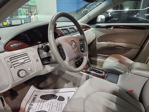 Used 2007 Buick Lucerne CXL w/ Luxury Package FWD image 13