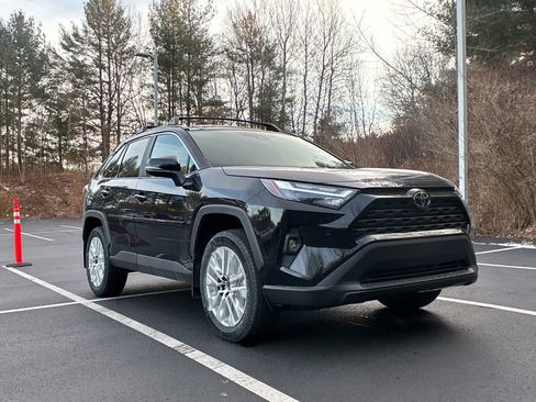 New 2025 Toyota RAV4 XLE Premium w/ Weather Package image 9