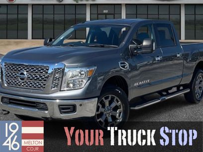 Used 2019 Nissan Titan SV w/ SV Convenience Package