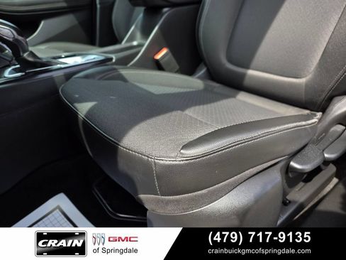 Used 2024 Buick Encore GX Preferred FWD image 21