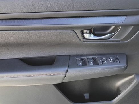 Certified 2025 Honda CR-V Sport image 15