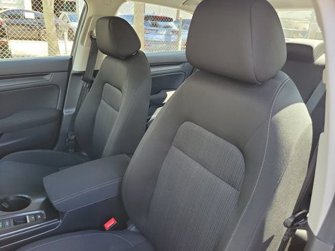 Used 2025 Honda Civic LX image 25