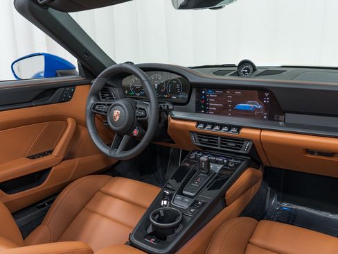 Used 2026 Porsche 911 Targa 4 GTS image 20