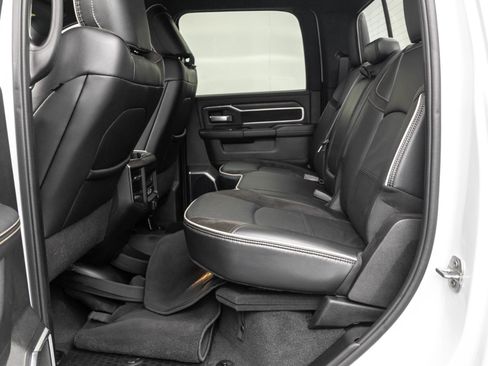 Used 2025 RAM 3500 Laramie w/ Night Edition image 33