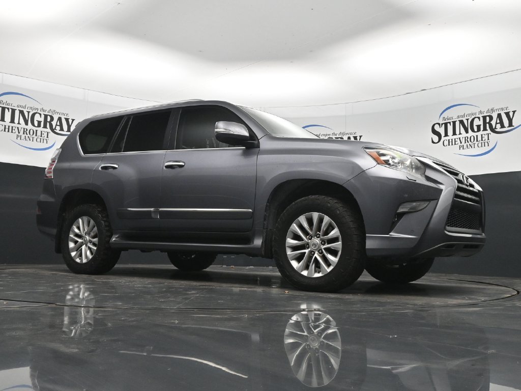 Used 2017 Lexus GX 460 Premium w/ Premium Package AWD/4WD image 26