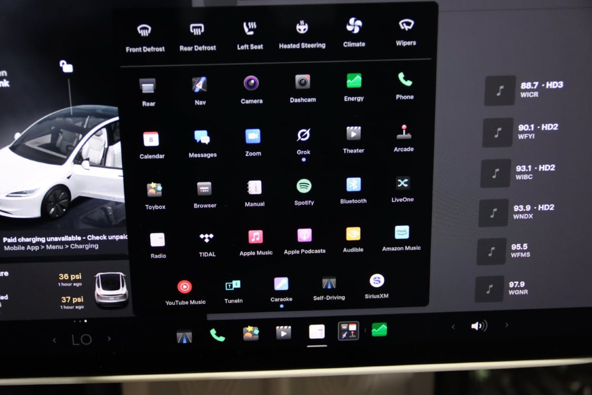 Used 2025 Tesla Model 3 Long Range RWD image 46