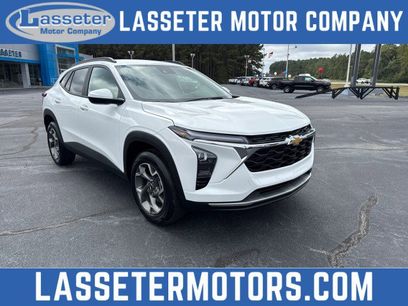 New 2025 Chevrolet Trax LT w/ Driver Confidence Package