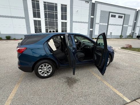 Used 2019 Chevrolet Equinox LT FWD image 14