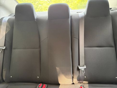 Used 2025 Nissan Sentra S FWD image 36