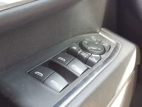 Used 2025 Chevrolet Silverado 3500 High Country w/ High Country Premium Package AWD/4WD image 16