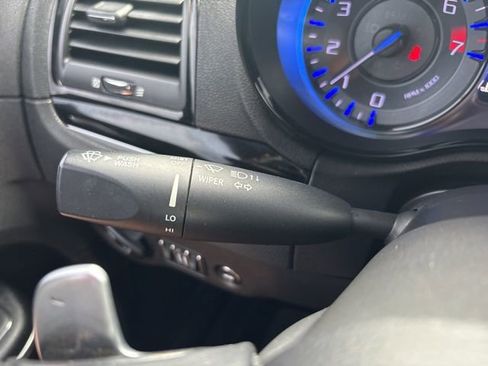 Used 2018 Chrysler 300 S RWD image 23