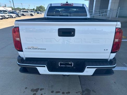 Used 2021 Chevrolet Colorado LT w/ Fleet Safety Package RWD image 29
