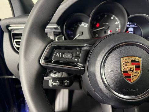 New 2026 Porsche Macan image 34