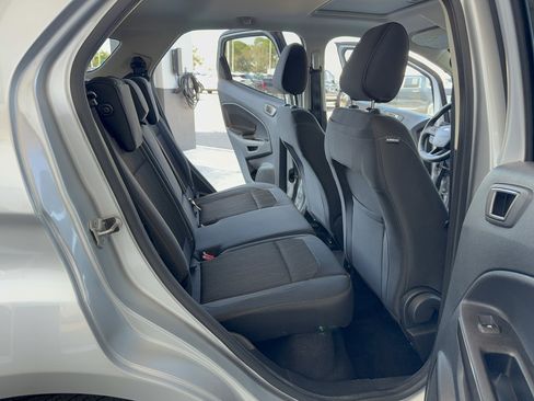 Used 2020 Ford EcoSport SE w/ SE Convenience Package image 16