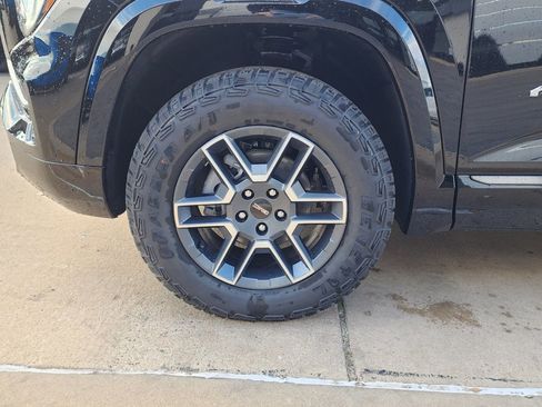 New 2026 GMC Terrain AT4 w/ Convenience Package III image 56