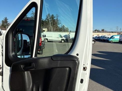Used 2023 RAM ProMaster 2500 FWD image 25