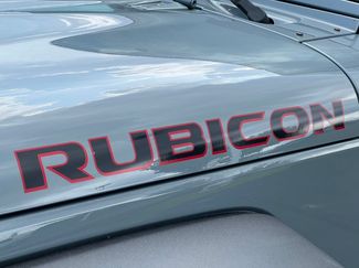 Used 2015 Jeep Wrangler Unlimited Rubicon AWD/4WD video 2