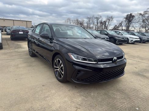 New 2026 Volkswagen Jetta Sport FWD image 3