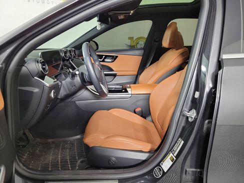 Used 2022 Mercedes-Benz C 300 4MATIC Sedan image 5